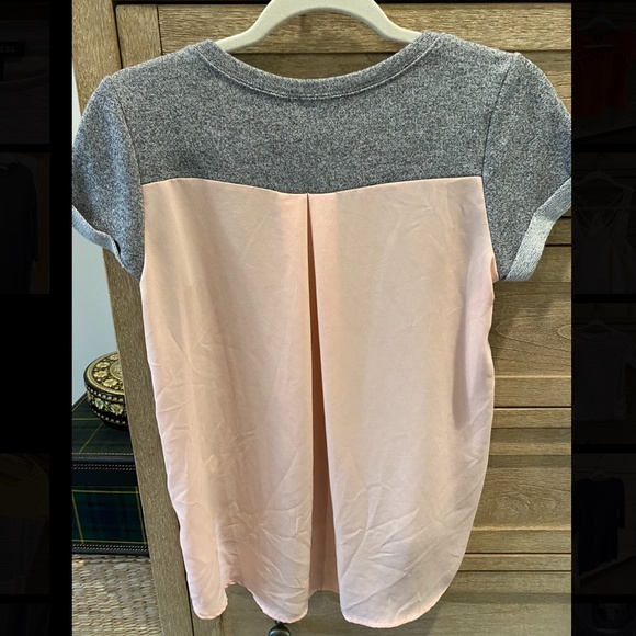 Grey short sleeve sweater tunic with sheer pink back - Picture 2 of 3